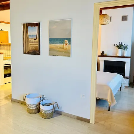 Willa La Vista - 5 Bds, 2 Private Swimming Pools, Stunning Sea Views Only 10 Minutes From Corfu Town's Centre
