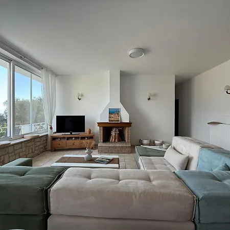 La Vista - Exclusive Sea View With 2 Private Pools