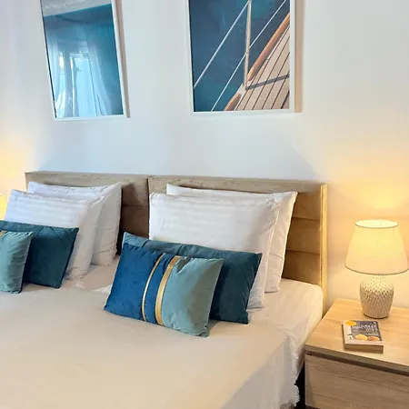 Villa La Vista - Exclusive Sea View With 2 Private Pools *