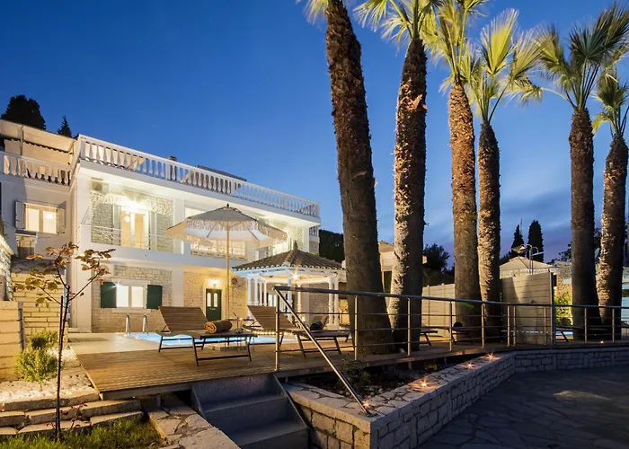 Villa La Vista Residence - Exclusive Sea View Villa With 2 Private Pools וילה *